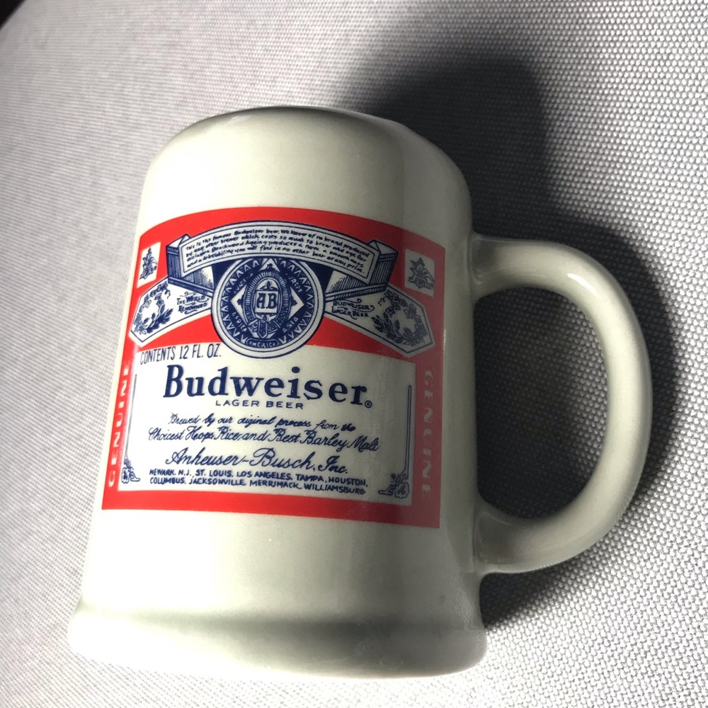 1979 Budweiser label mug made in Japan. In like new condition.